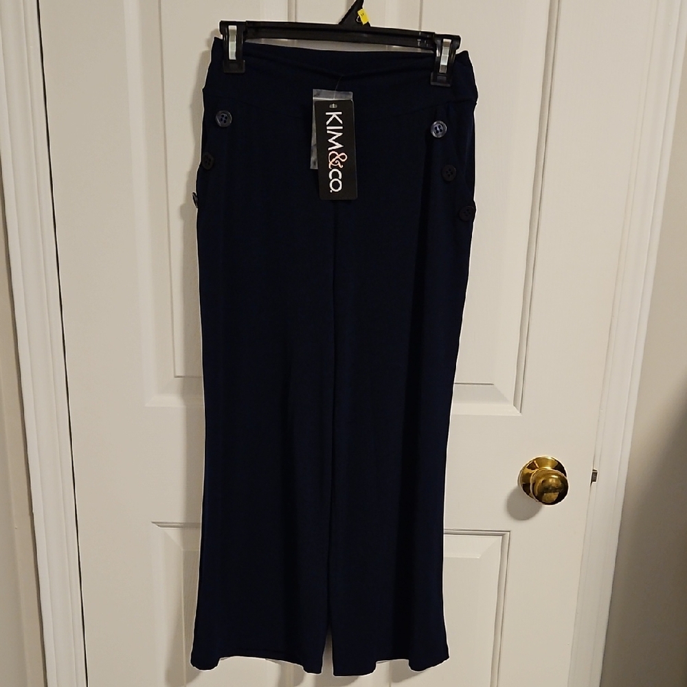 Kim & Co Navy Wide-Leg Cropped Pants